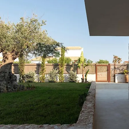 Luxury With Pool And Private Access Cala en Forcat