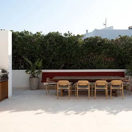 Villa Luxury With Pool And Private Access *